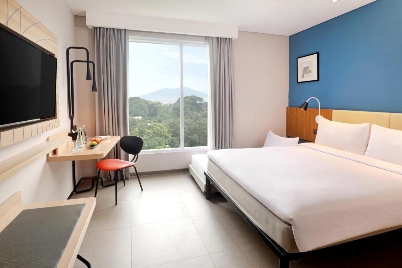 Ibis Styles Bogor Pajajaran Hotel Ngoại thất bức ảnh