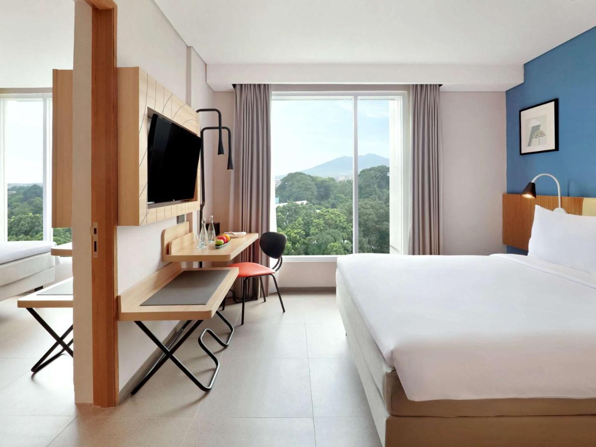 Ibis Styles Bogor Pajajaran Hotel Ngoại thất bức ảnh
