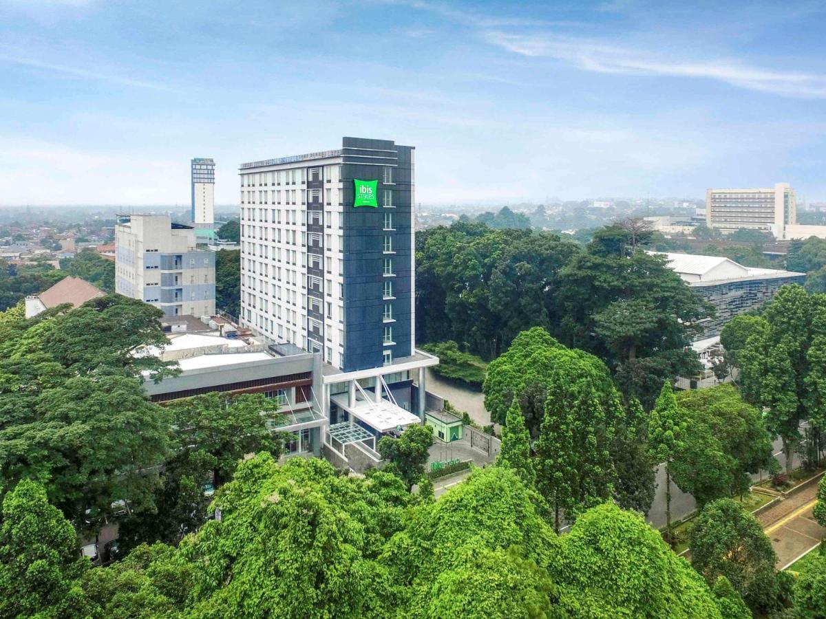 Ibis Styles Bogor Pajajaran Hotel Ngoại thất bức ảnh