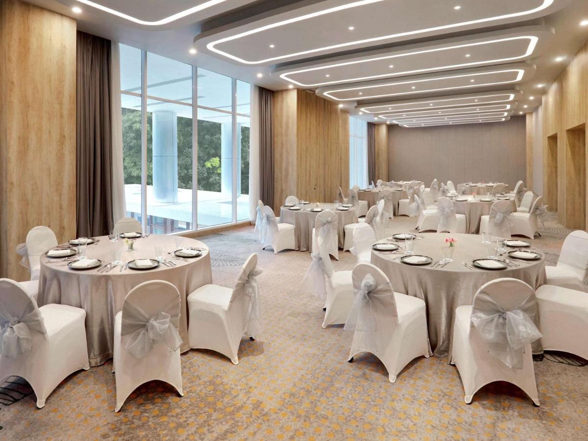 Ibis Styles Bogor Pajajaran Hotel Ngoại thất bức ảnh