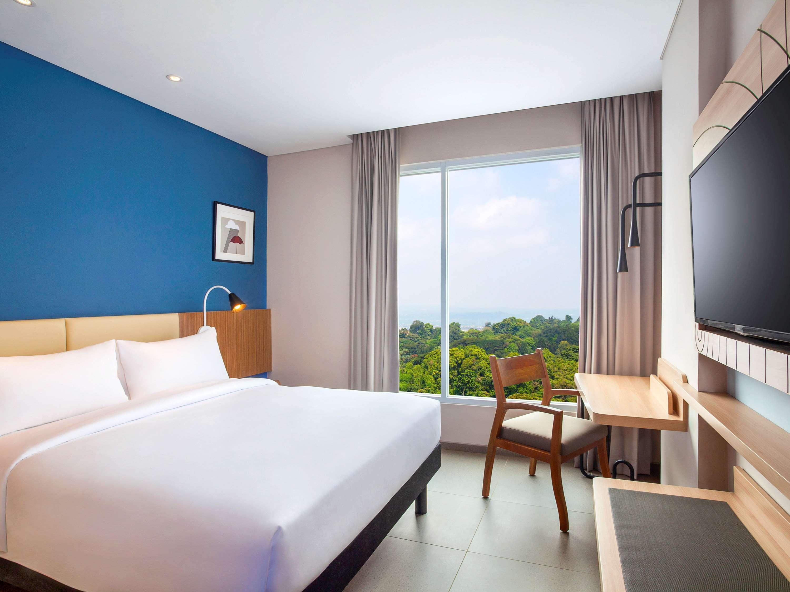 Ibis Styles Bogor Pajajaran Hotel Ngoại thất bức ảnh