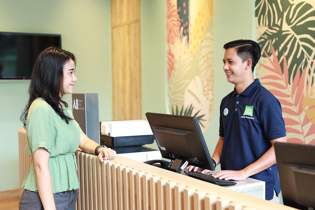 Ibis Styles Bogor Pajajaran Hotel Ngoại thất bức ảnh