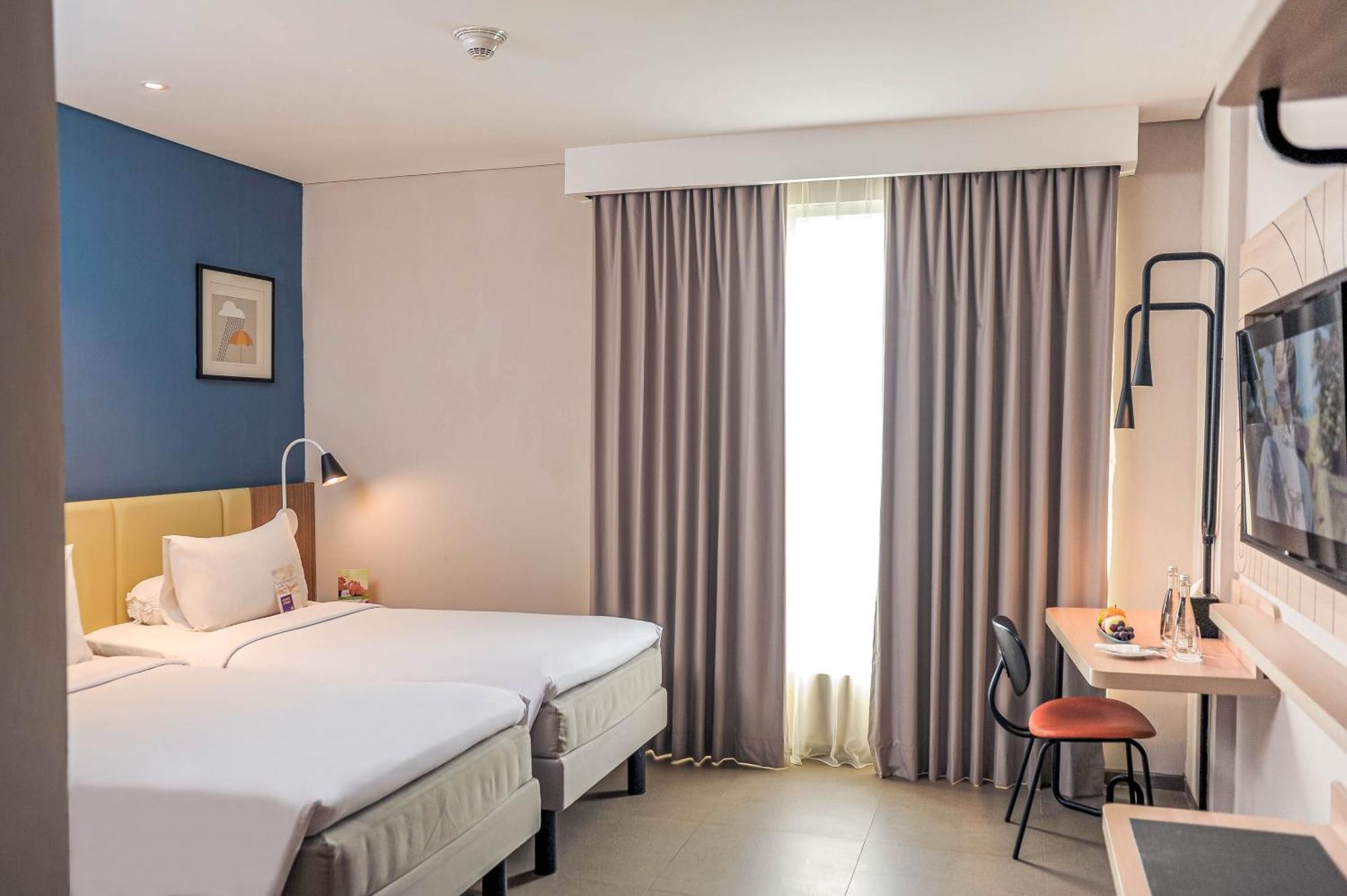 Ibis Styles Bogor Pajajaran Hotel Ngoại thất bức ảnh